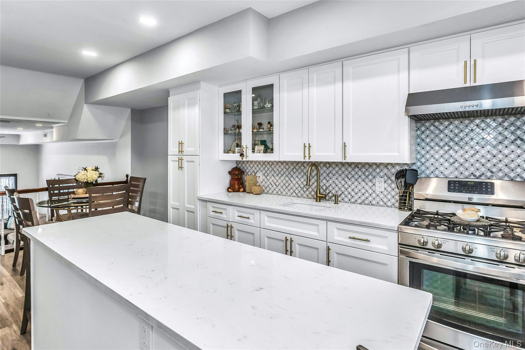 #1 photo, 102 Burgher Avenue, Staten Island , NY 10304