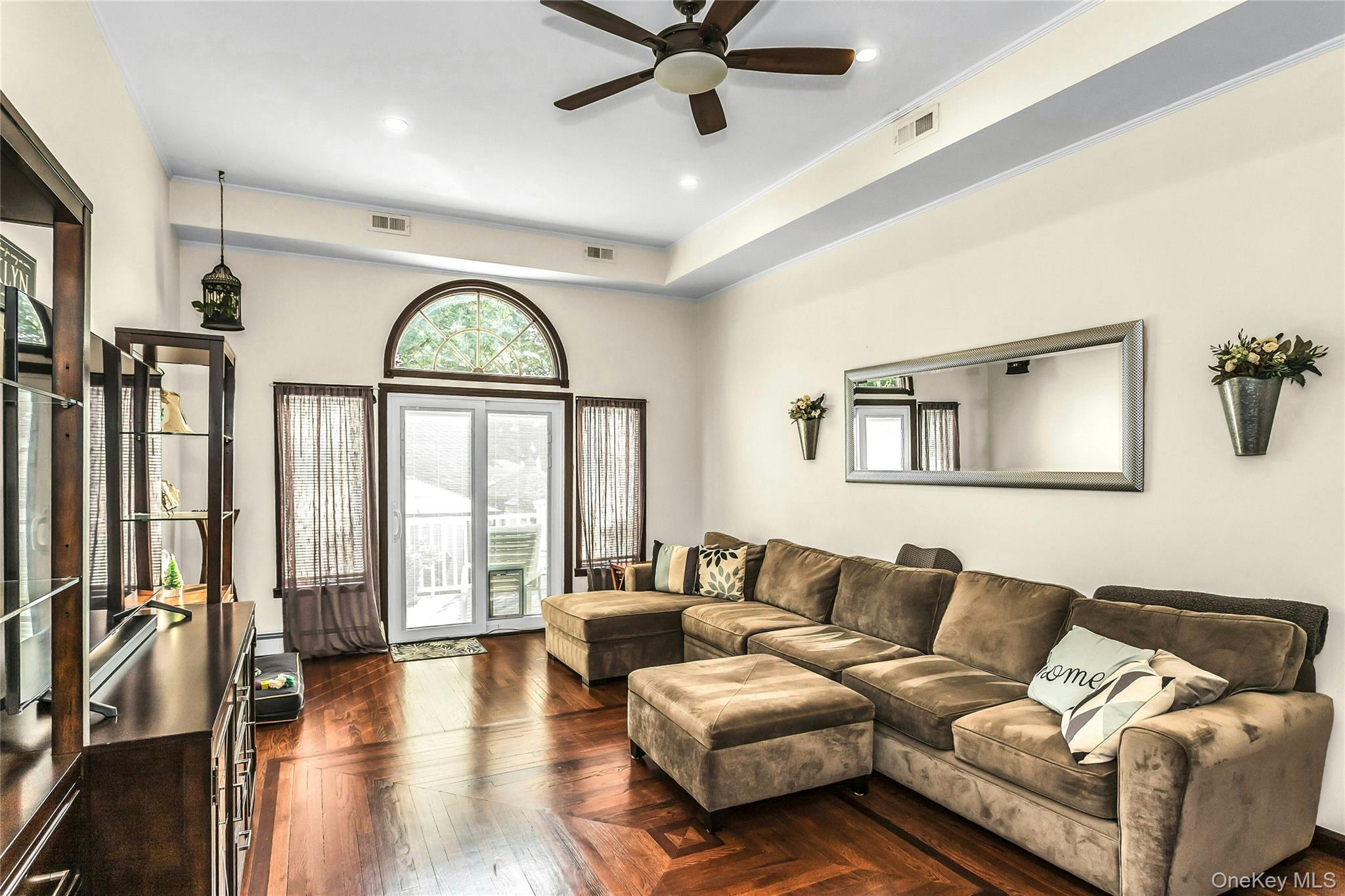 #5 photo, 102 Burgher Avenue, Staten Island , NY 10304