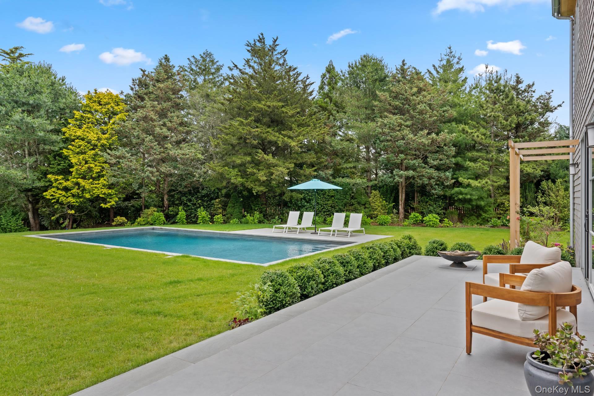 #3 photo, 26 Georgian Lane, Water Mill , NY 11976