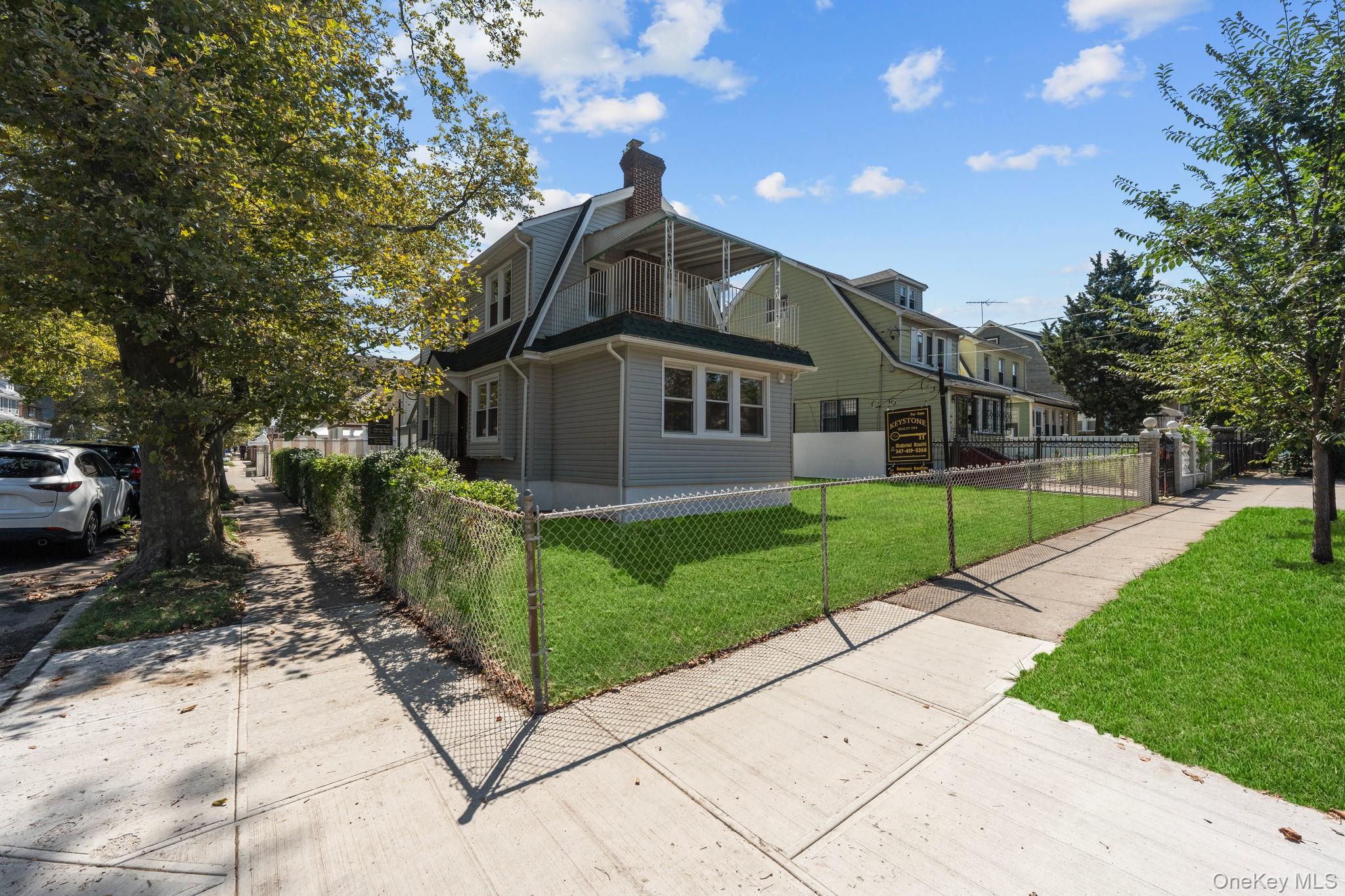 #2 photo, 10708 132nd Street, Richmond Hill , NY 11419