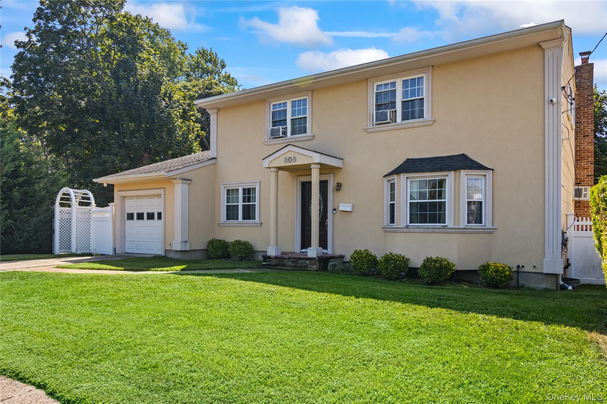 #1 photo, 808 Mervin Court, 長島 Baldwin , NY 11510