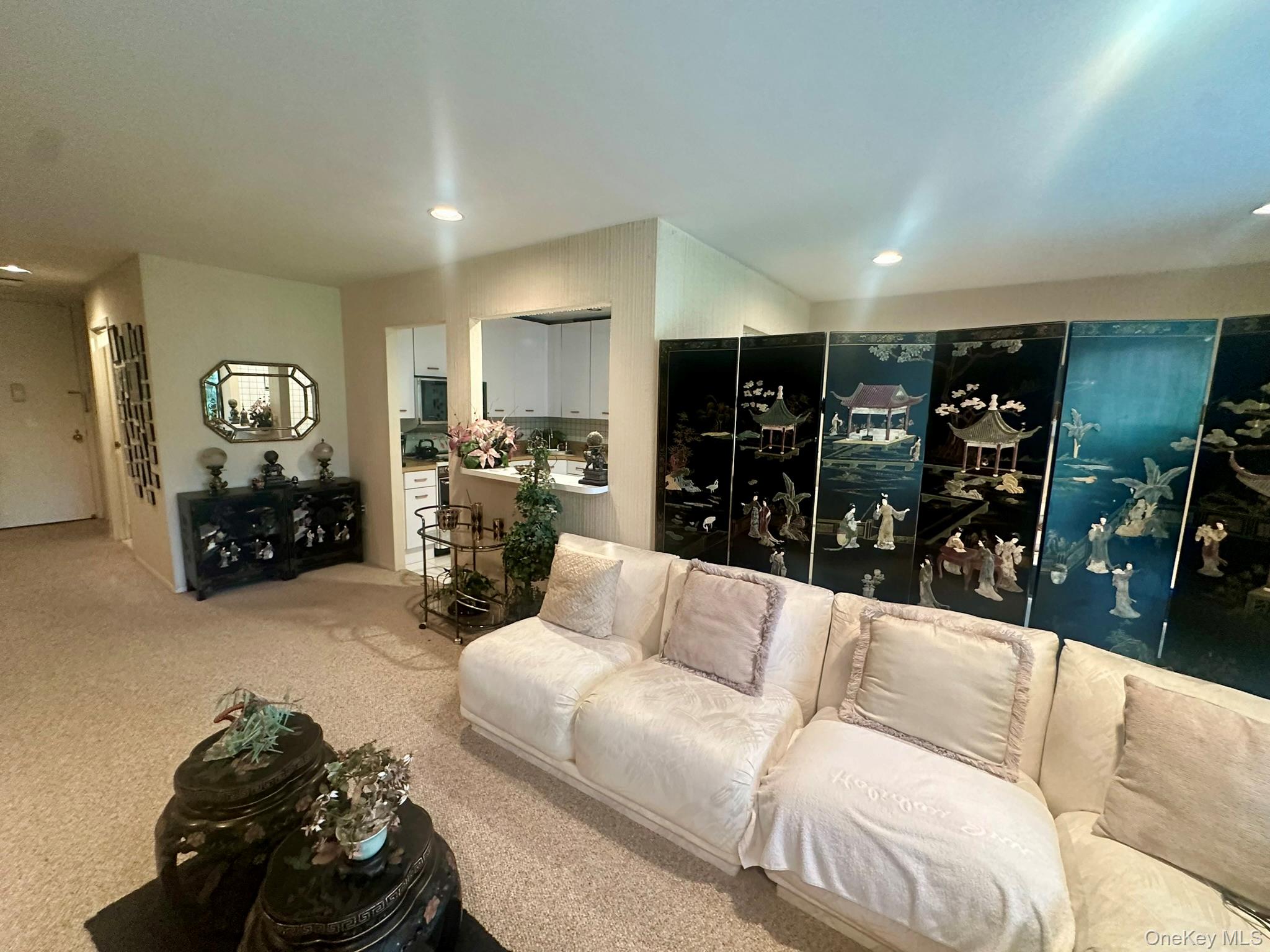 #11 photo, 376 Central Avenue, Lawrence , NY 11559