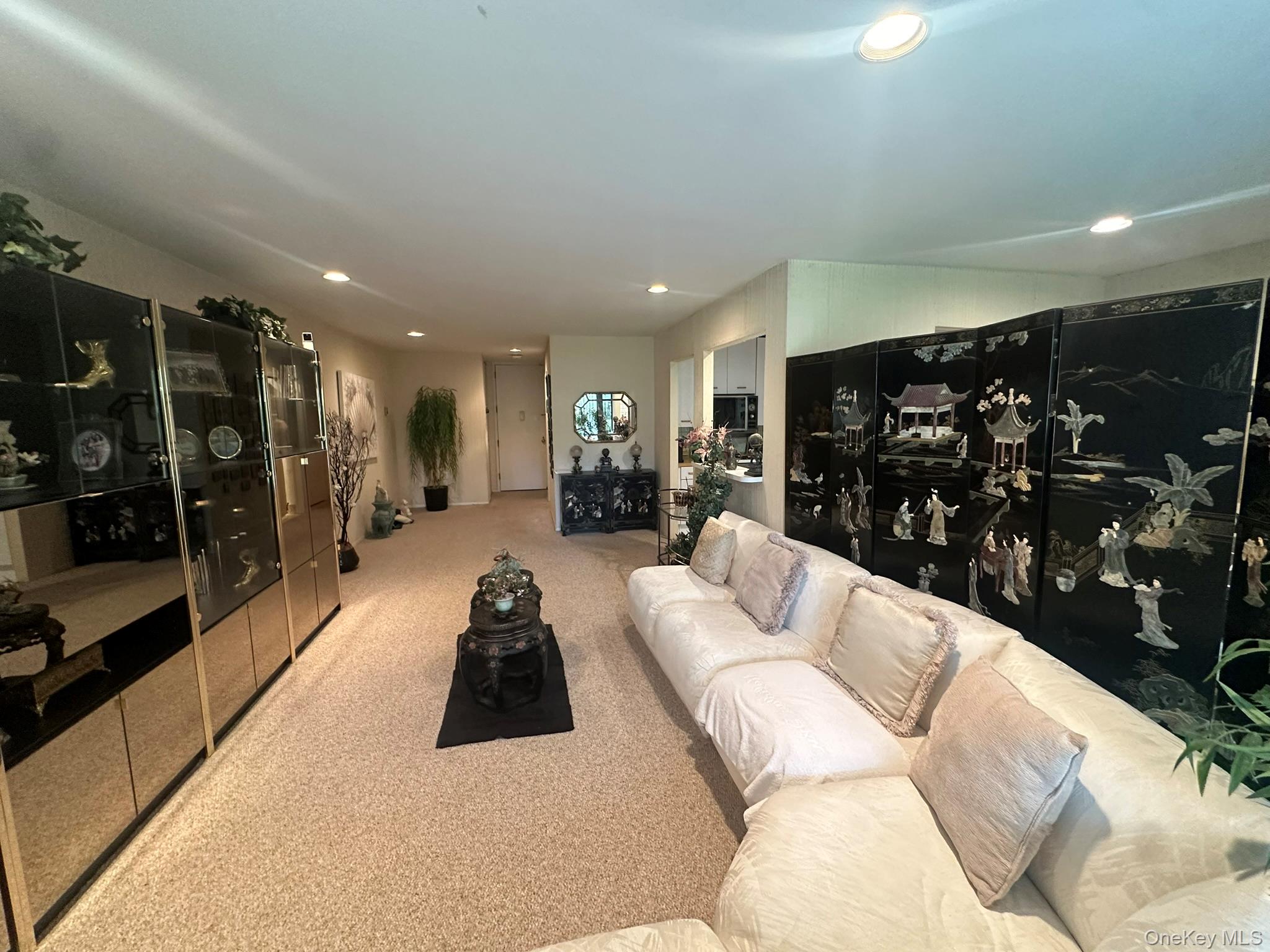 #14 photo, 376 Central Avenue, Lawrence , NY 11559