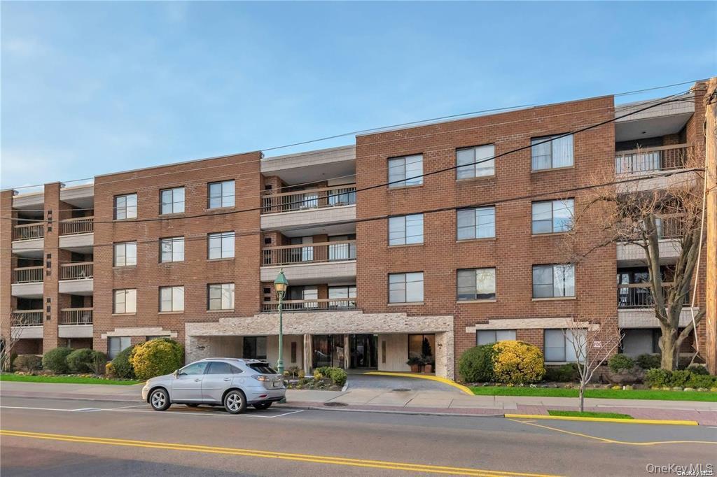 #2 photo, 376 Central Avenue, Lawrence , NY 11559