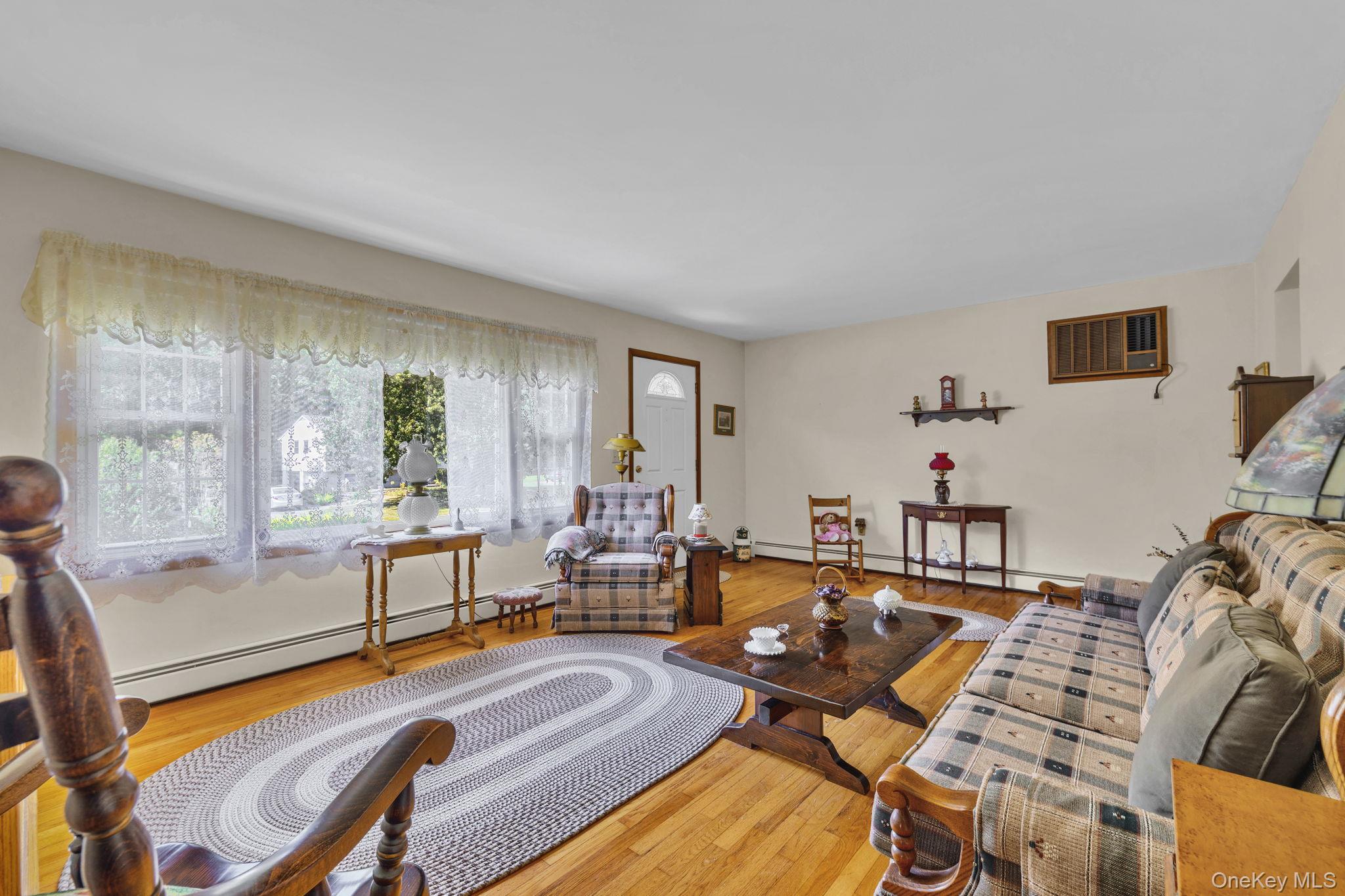 #12 photo, 80 W Long Meadow Drive, Staatsburg , NY 12580