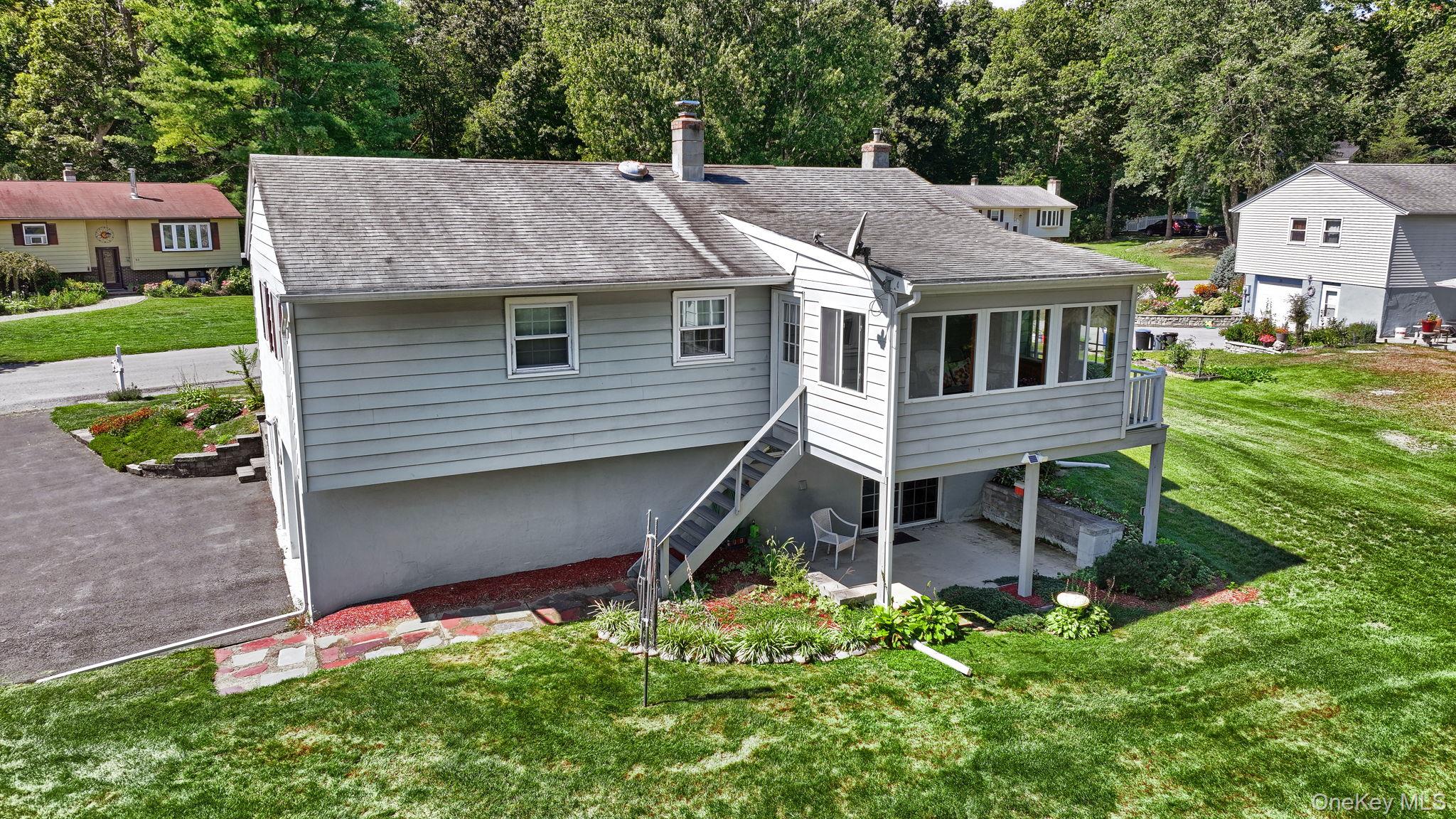 #5 photo, 80 W Long Meadow Drive, Staatsburg , NY 12580