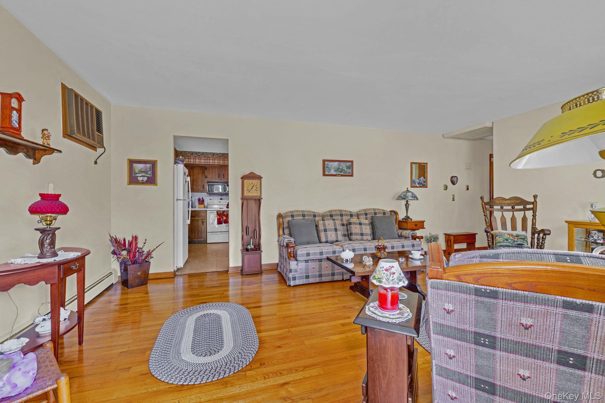 #9 photo, 80 W Long Meadow Drive, Staatsburg , NY 12580