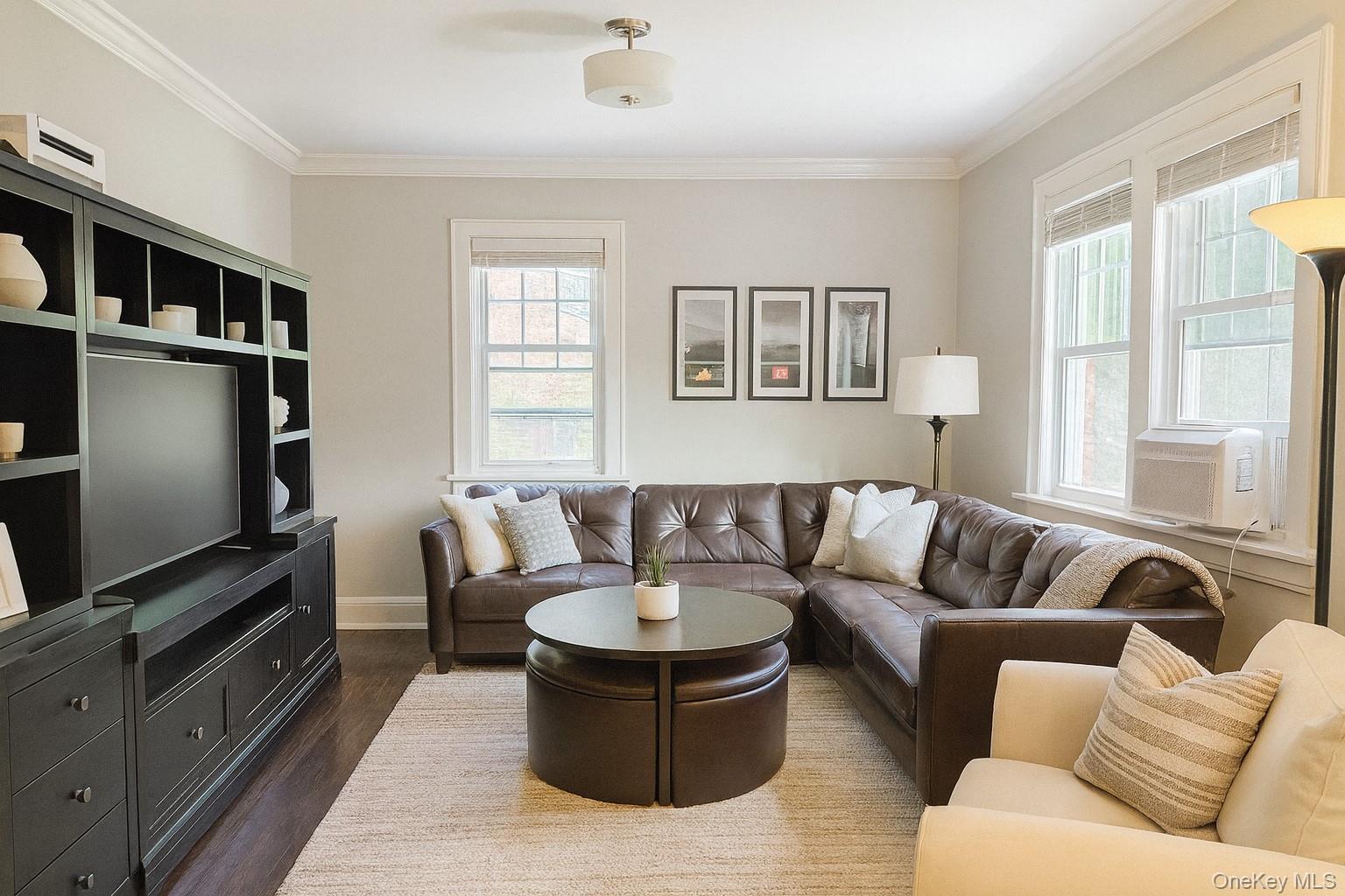 #2 photo, 9 9th Street, New Rochelle , NY 10801