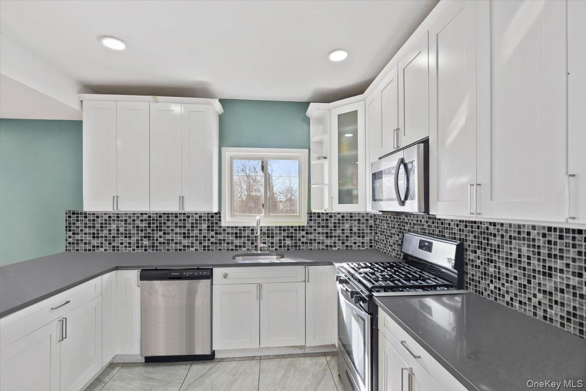 #10 photo, 120-44 192nd Street, クイーンズ区 Saint Albans , NY 11412