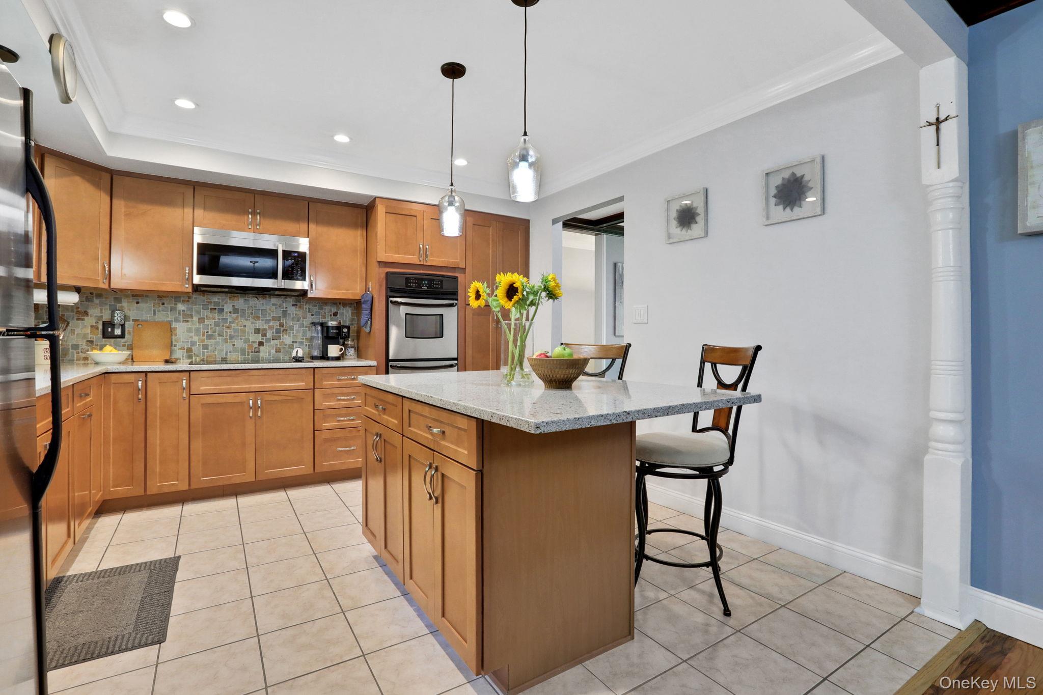 #10 photo, 313 Chestnut Avenue, New Windsor , NY 12553