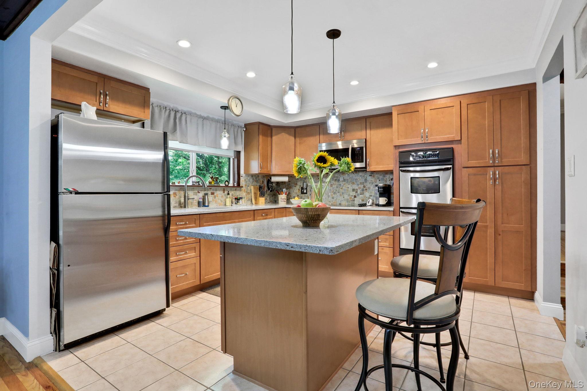 #9 photo, 313 Chestnut Avenue, New Windsor , NY 12553