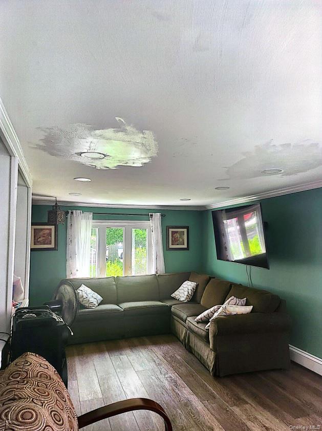 #5 photo, 112 S Bedford Avenue, Islandia , NY 11749