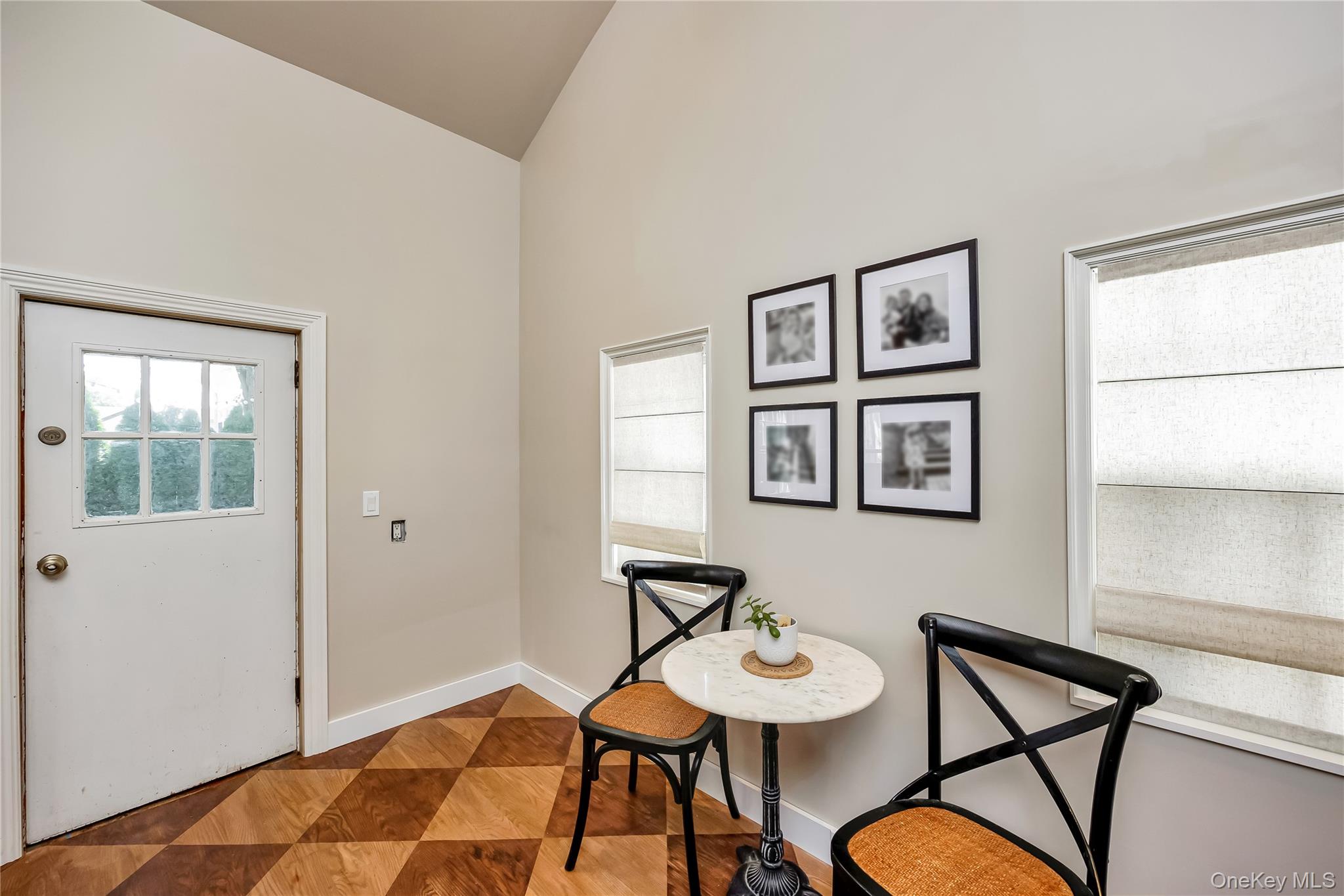 #17 photo, 16 Rider Avenue, Malverne , NY 11565