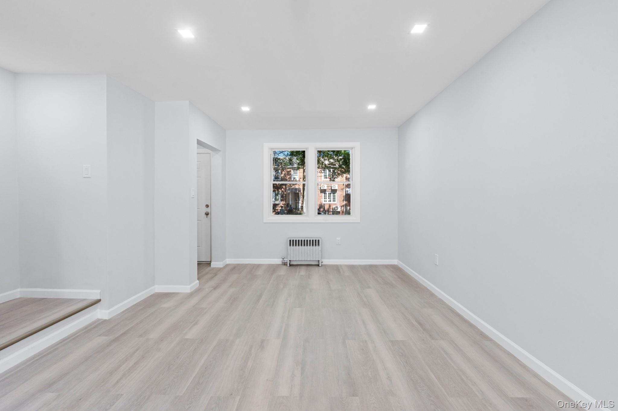 #4 photo, 11008 172nd Street, Saint Albans , NY 11433