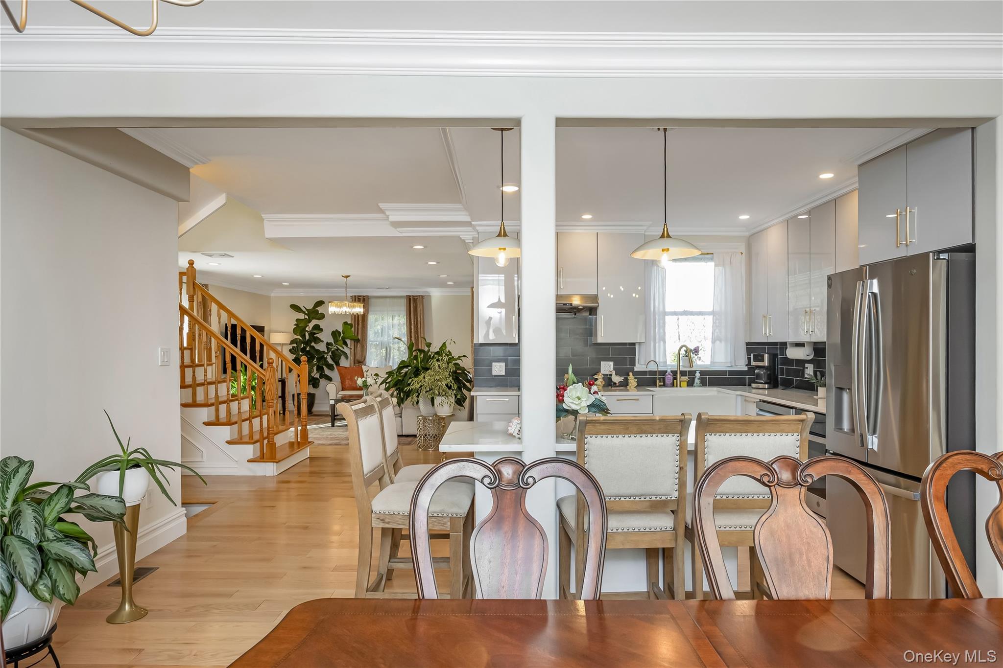 #10 photo, 2 Hamilton Street, Farmingdale , NY 11735