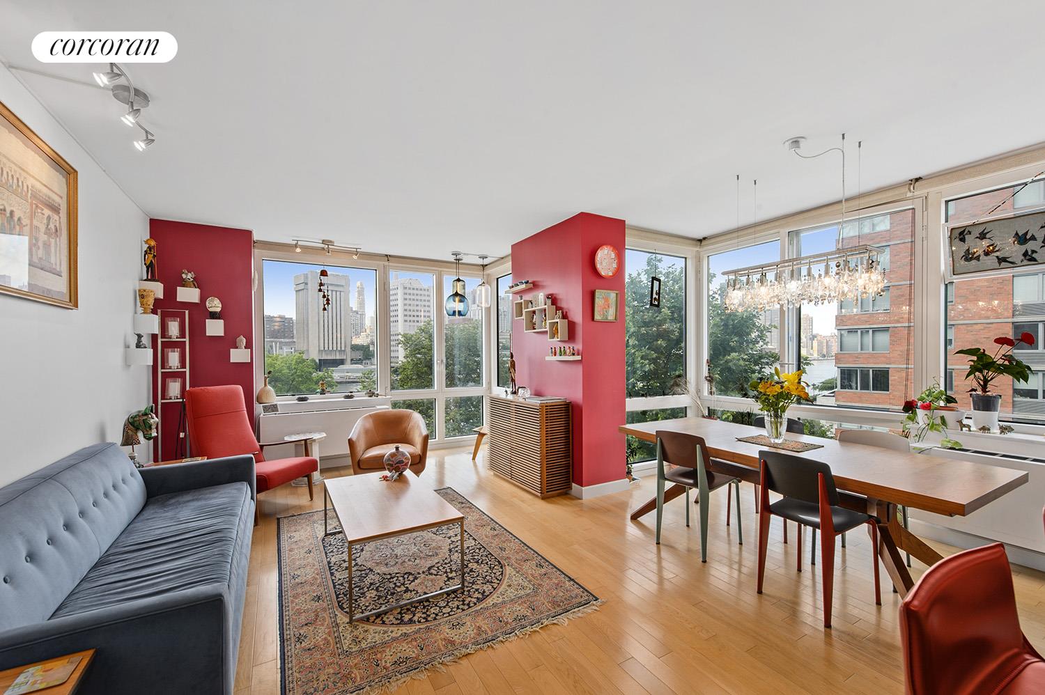 #1 photo, New York City, マンハッタン Roosevelt Island , NY 10044