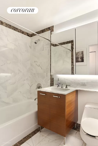 #6 photo, New York City, マンハッタン Roosevelt Island , NY 10044