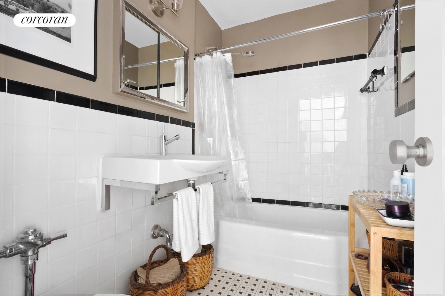 #6 photo, New York City, マンハッタン West Village , NY 10014