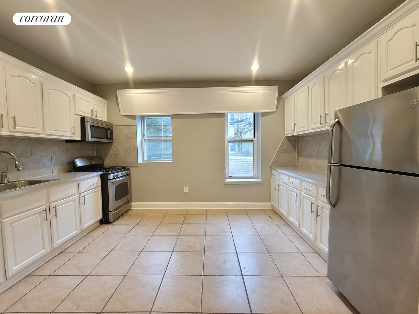 #1 photo, Brooklyn, Stuyvesant Heights , NY 11233