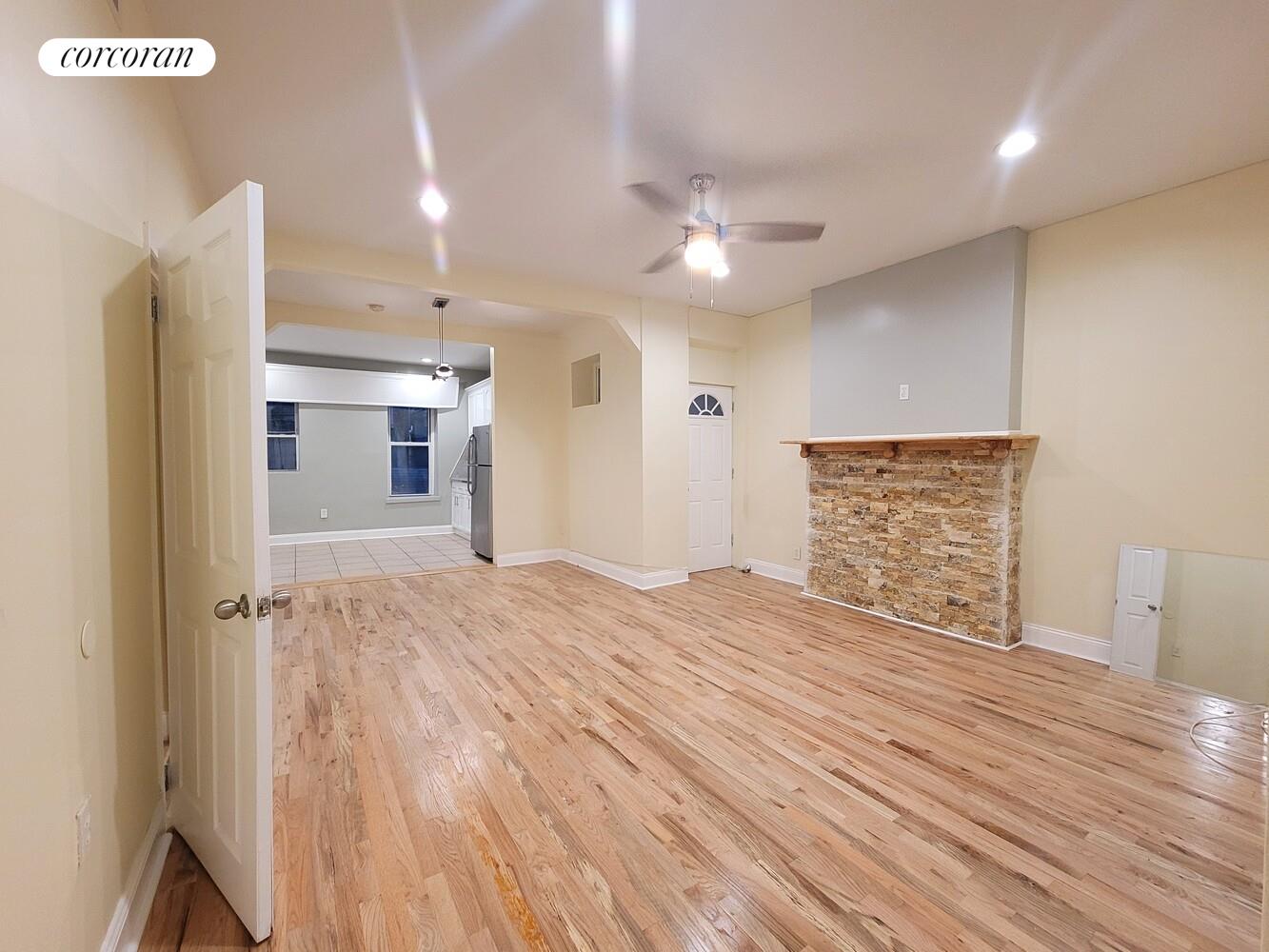 #3 photo, Brooklyn, Stuyvesant Heights , NY 11233