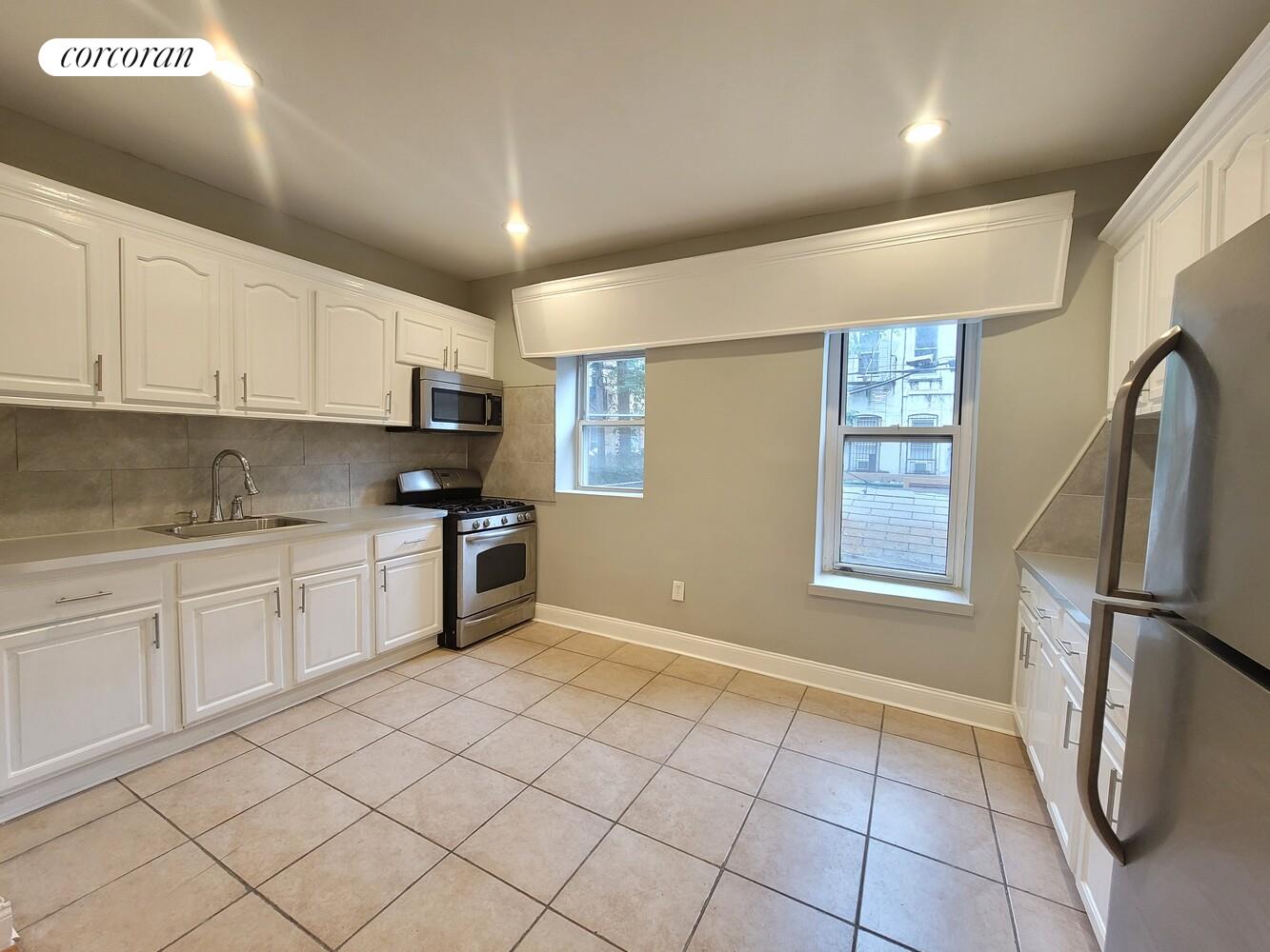 #9 photo, Brooklyn, Stuyvesant Heights , NY 11233