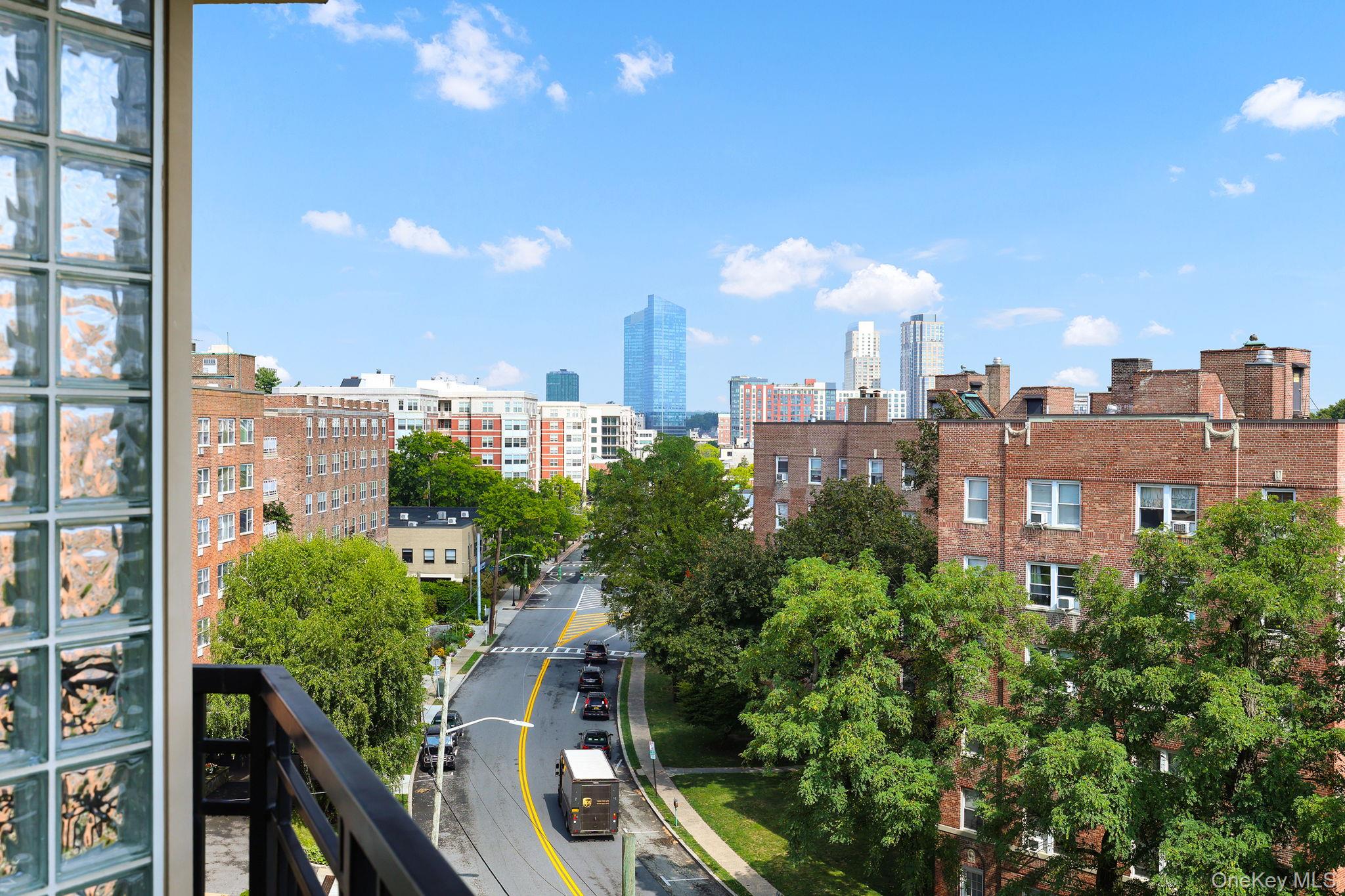 #10 photo, 12 Old Mamaroneck Road, White Plains , NY 10605