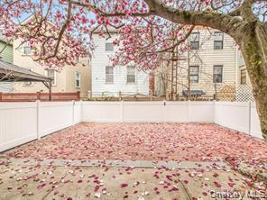 #12 photo, 4345 Baychester Avenue, Bronx , NY 10466