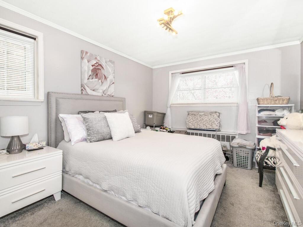 #5 photo, 4345 Baychester Avenue, Bronx , NY 10466