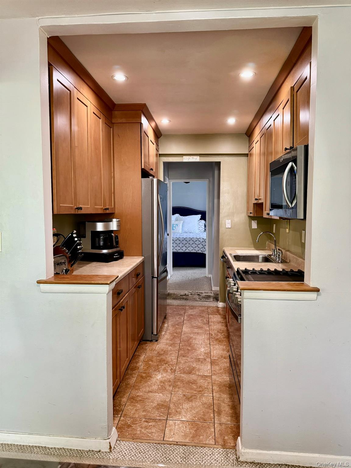 #4 photo, 245 Rumsey Road, Yonkers , NY 10701