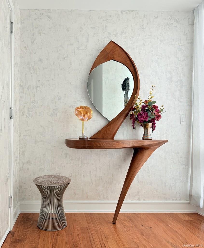 #2 photo, 5 Renaissance Square, White Plains , NY 10601