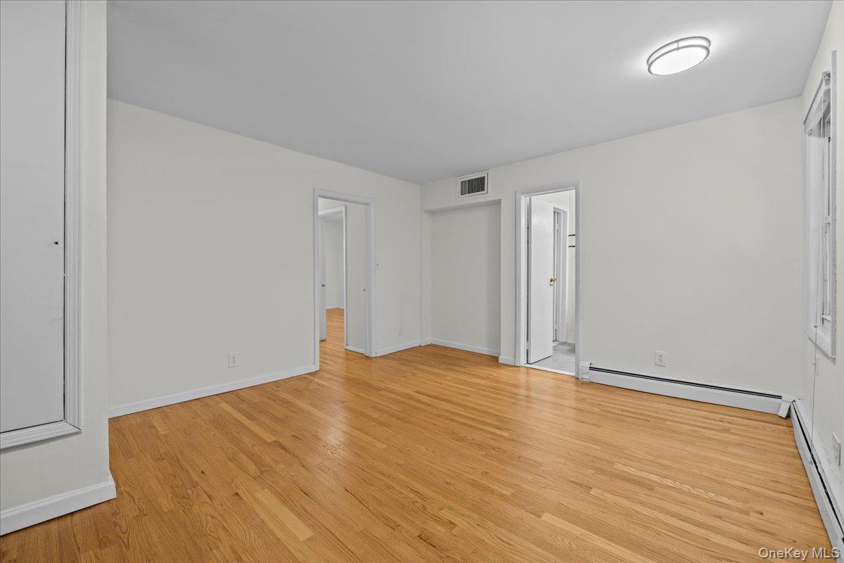 #14 photo, 2710 Edgehill Avenue, Bronx , NY 10463