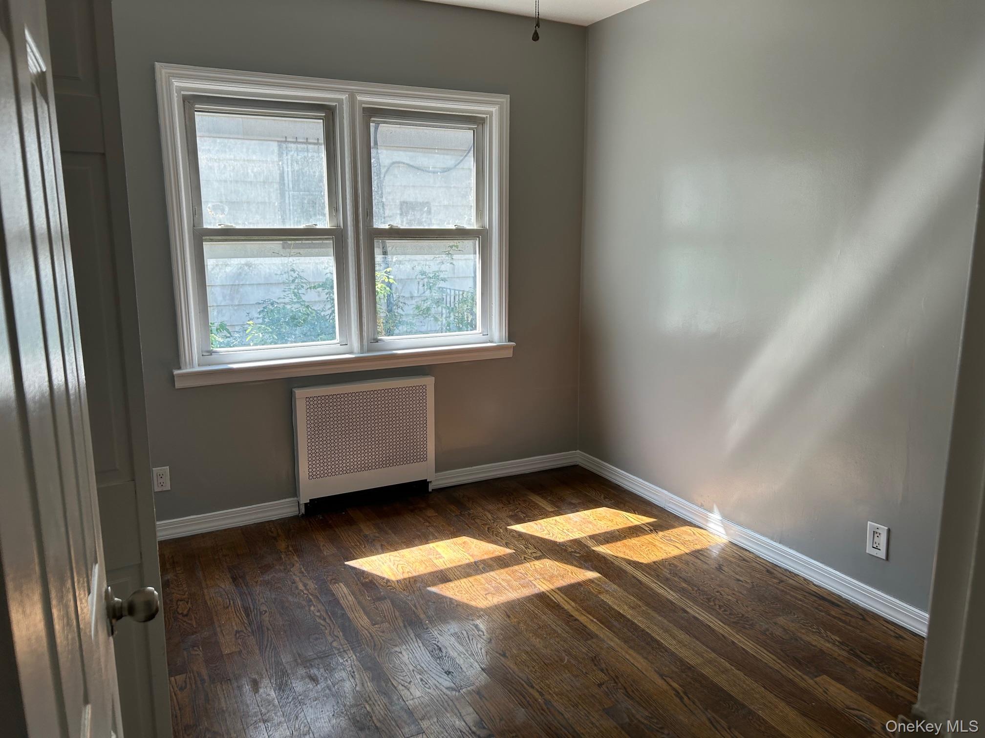 #7 photo, 438 Beach 22 Street, クイーンズ区 Far Rockaway , NY 11691