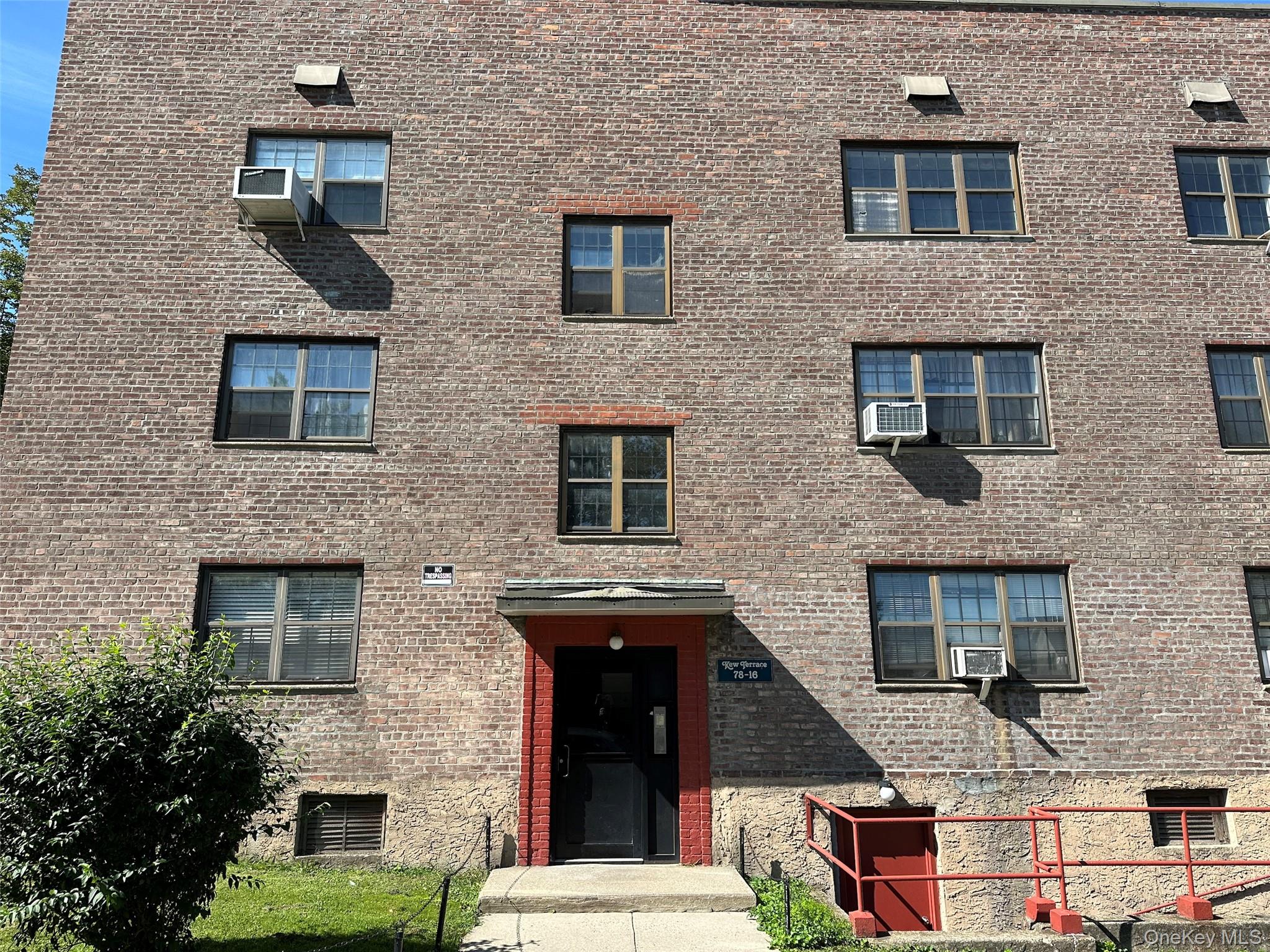 #16 photo, 78-16 147th Street, クイーンズ区 Flushing , NY 11367