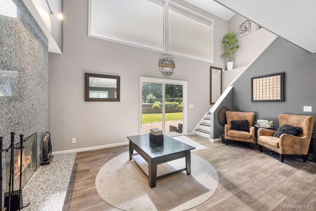 #8 photo, 30 Lone Oak Path, Smithtown , NY 11787