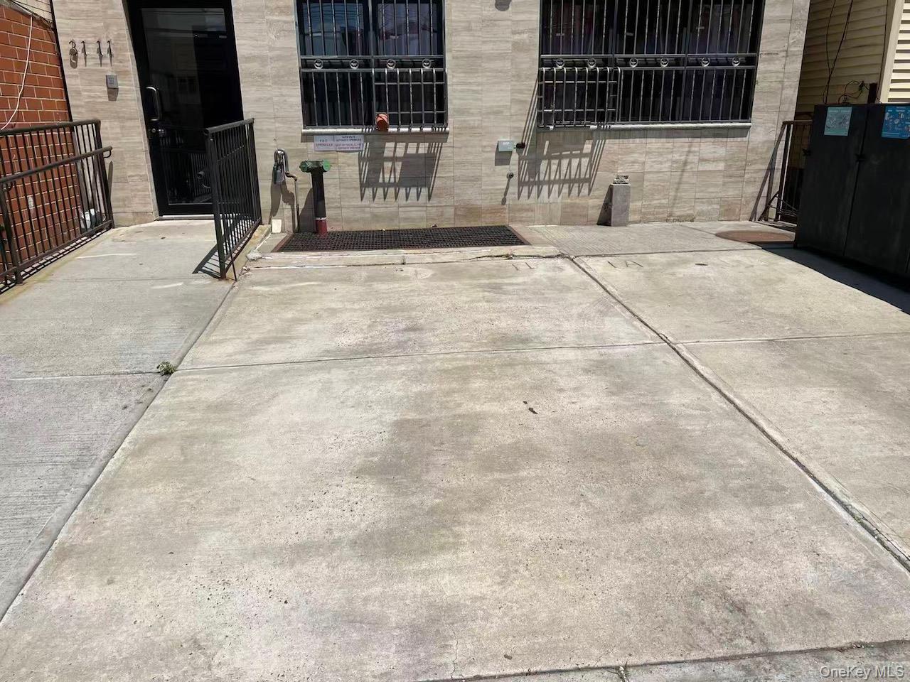 #10 photo, 3111 Linden Place, クイーンズ区 Flushing , NY 11354