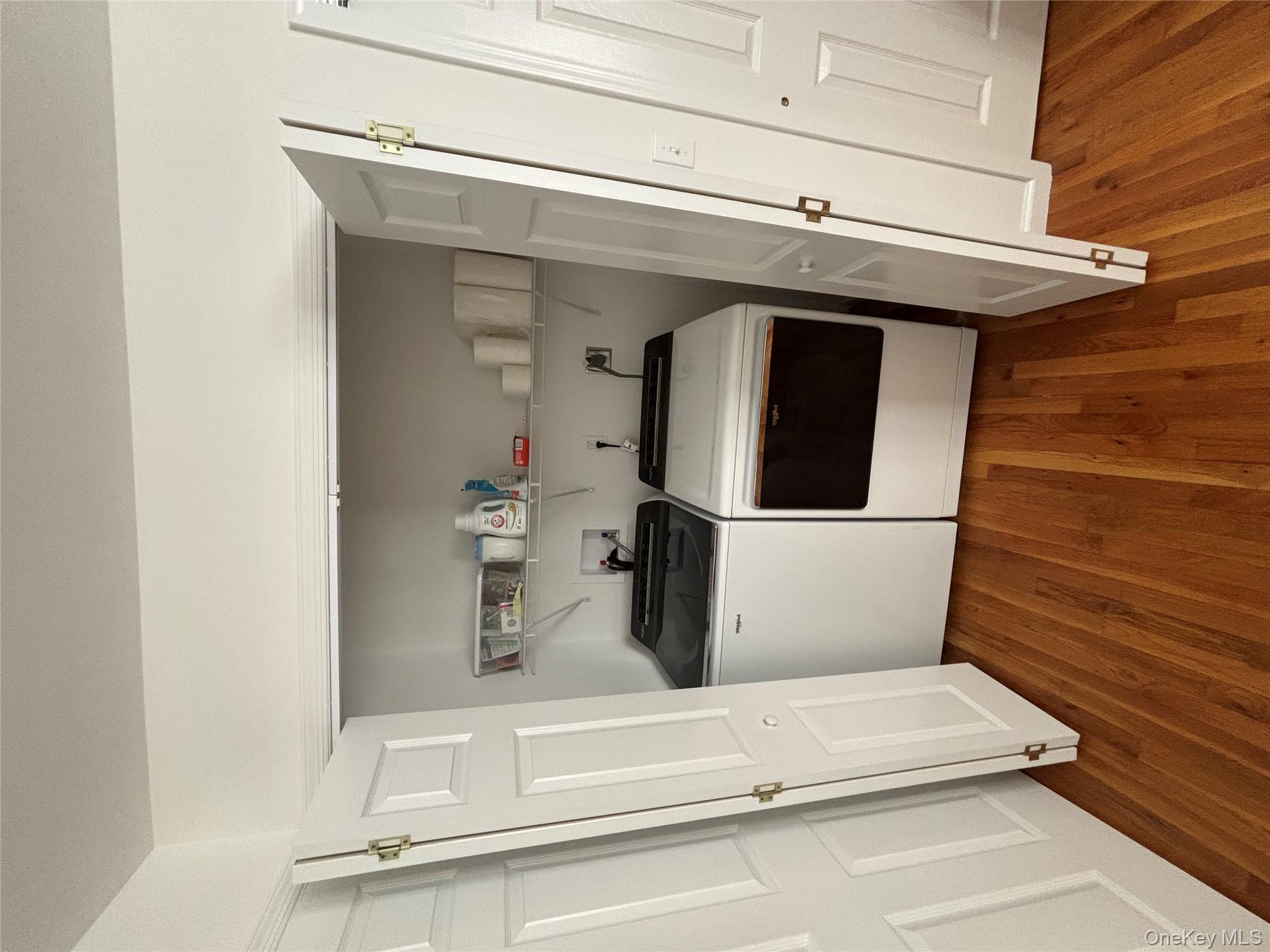 #16 photo, 27 Newtown Court, サフォーク郡 Hampton Bays , NY 11946