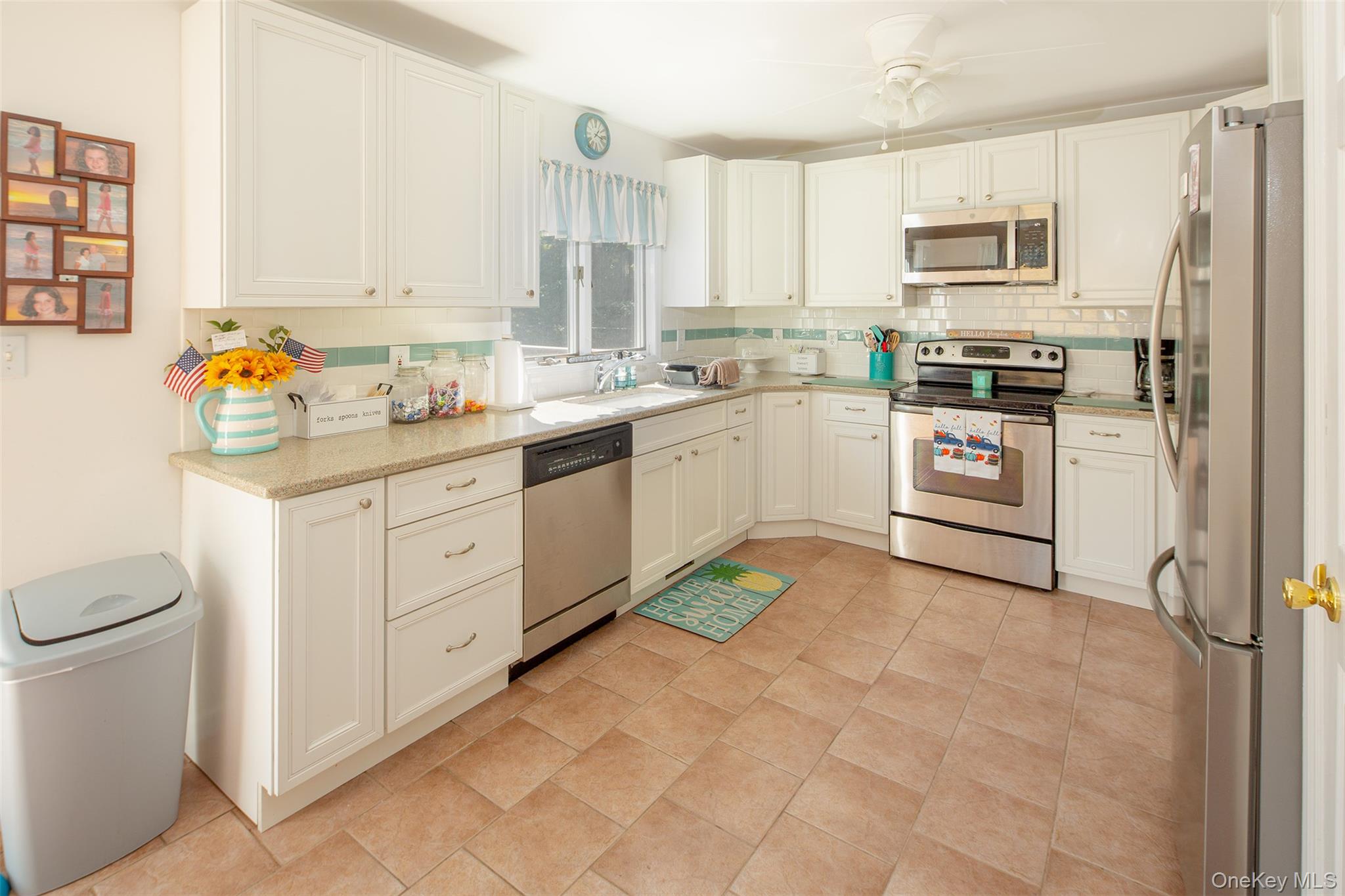 #7 photo, 27 Newtown Court, サフォーク郡 Hampton Bays , NY 11946