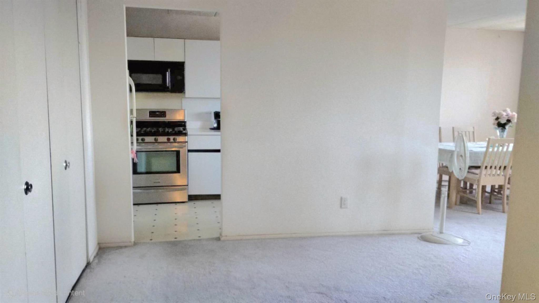 #5 photo, 144-28 Barclay Avenue, Flushing , NY 11355