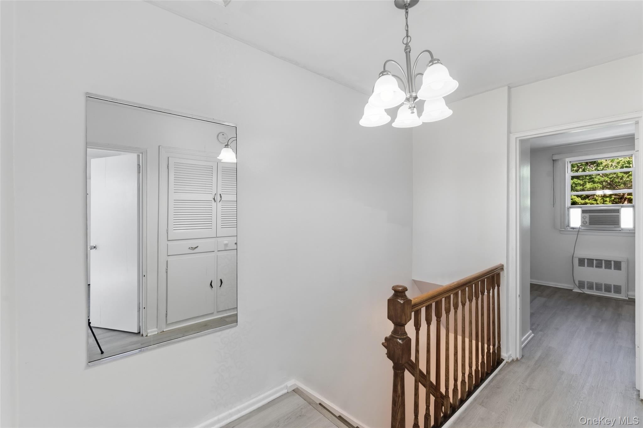 #12 photo, 2540 88 Street, クイーンズ区 East Elmhurst , NY 11369