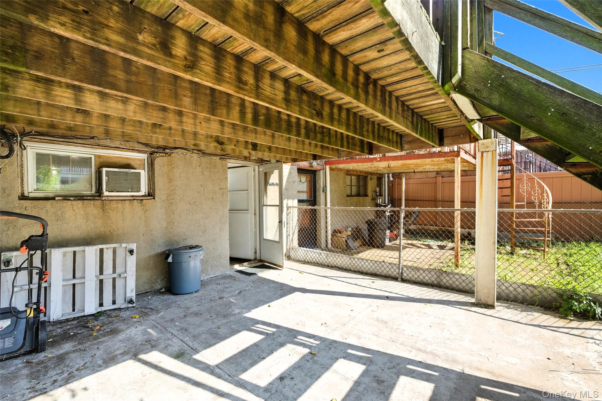 #3 photo, 2540 88 Street, クイーンズ区 East Elmhurst , NY 11369