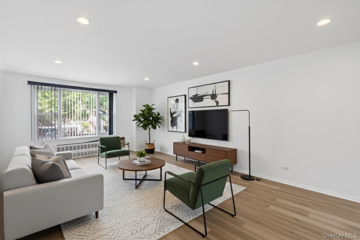 #5 photo, 2540 88 Street, クイーンズ区 East Elmhurst , NY 11369