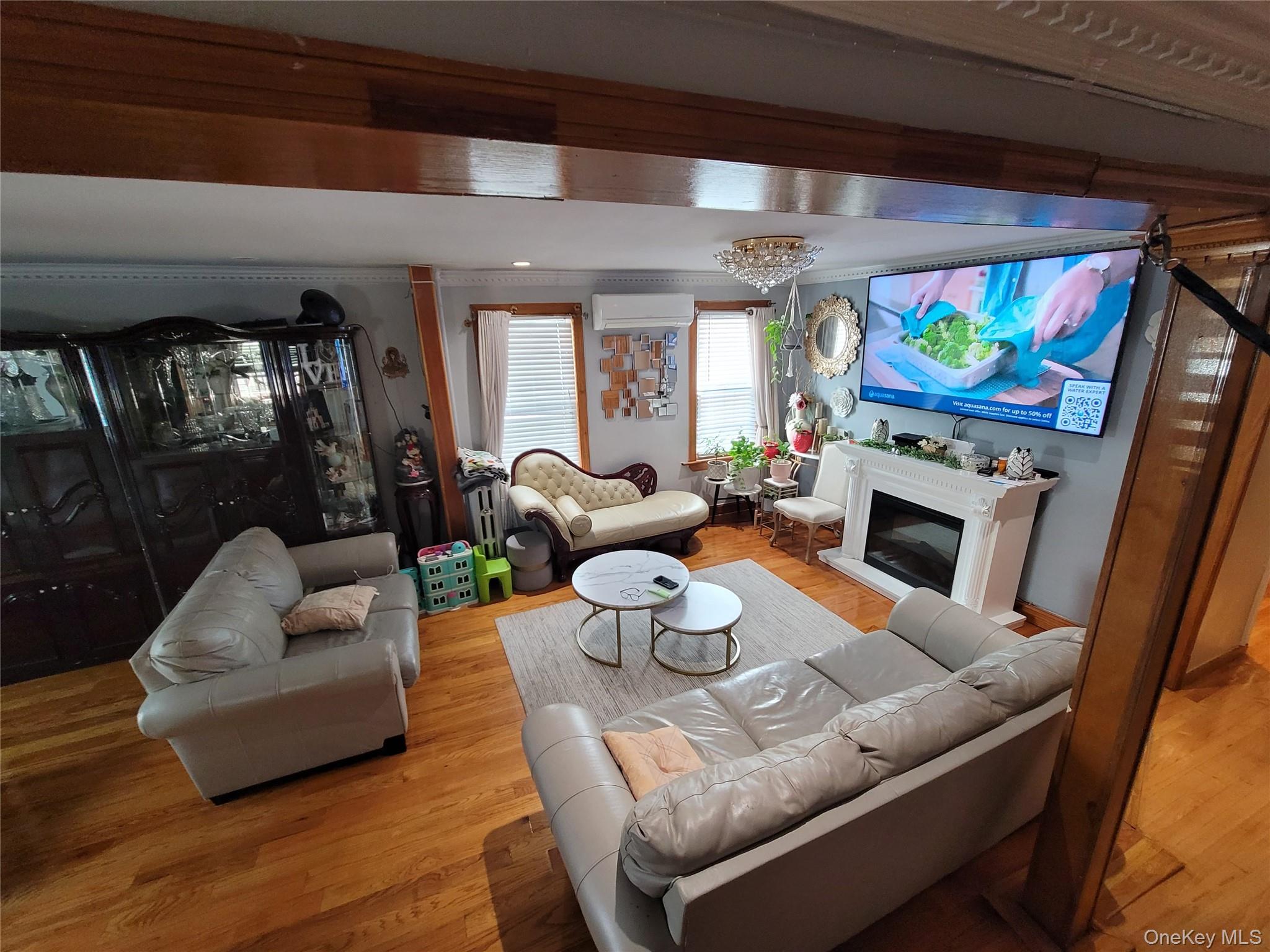 #3 photo, 8640 126th Street, Richmond Hill , NY 11418