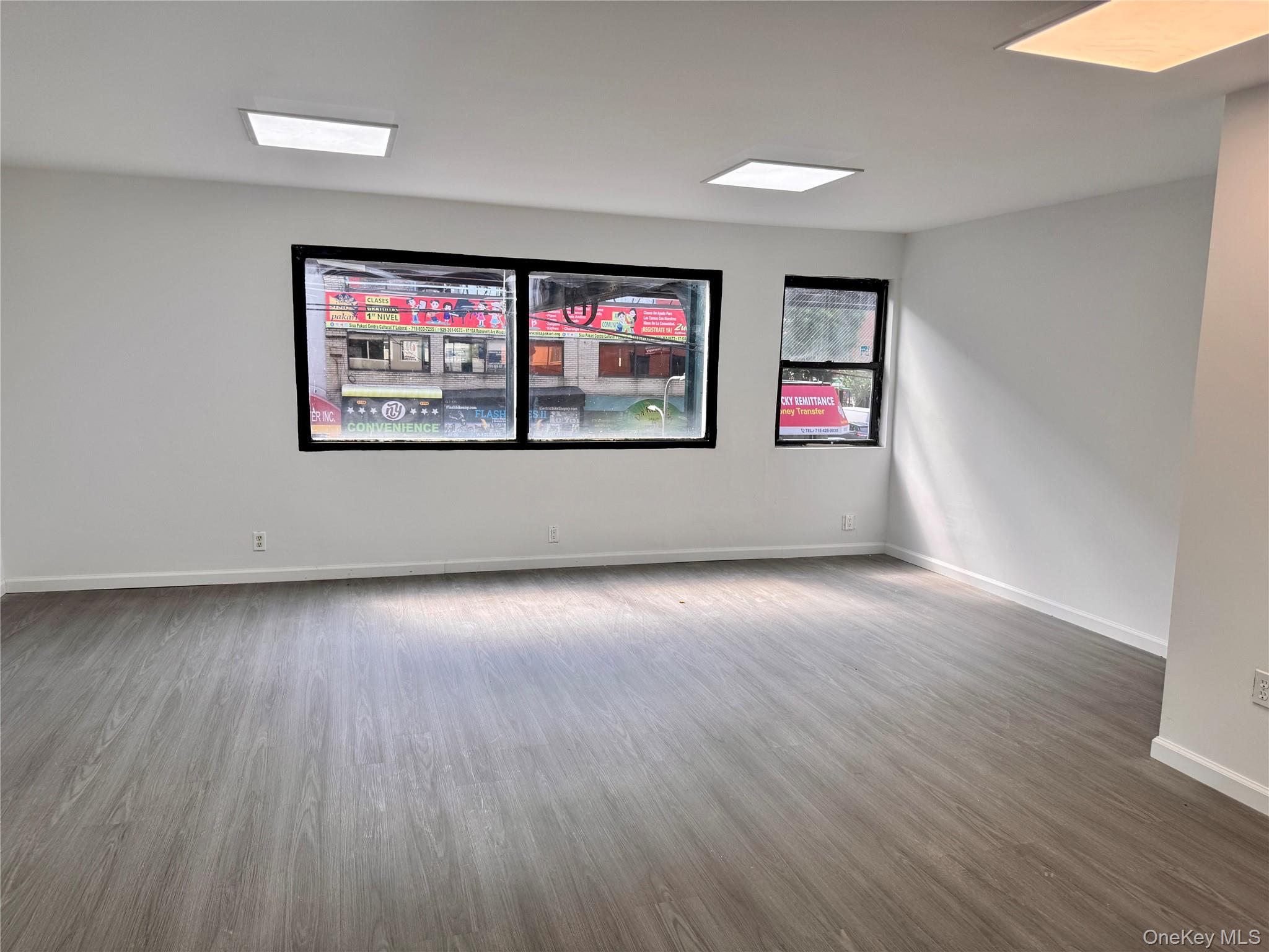 #7 photo, 67-05 Roosevelt Ave, Woodside , NY 11377