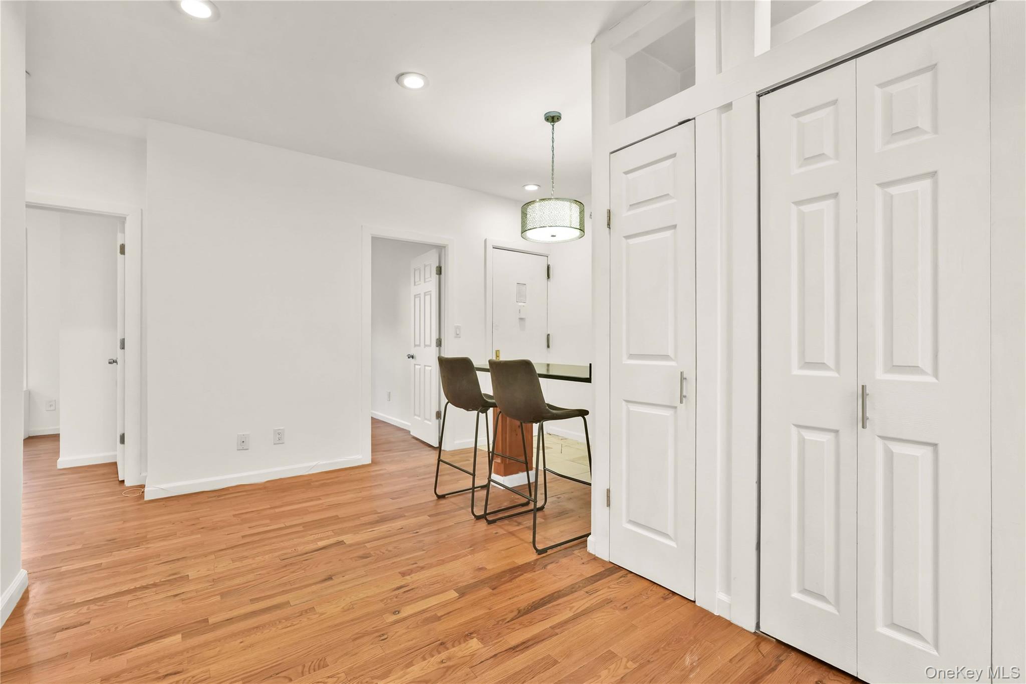 #4 photo, 21-28 35th, Astoria , NY 11105