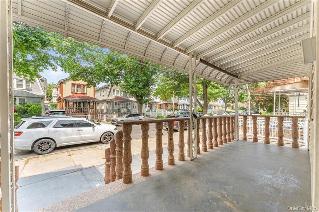 #4 photo, 4216 Wickham Avenue, Bronx , NY 10466