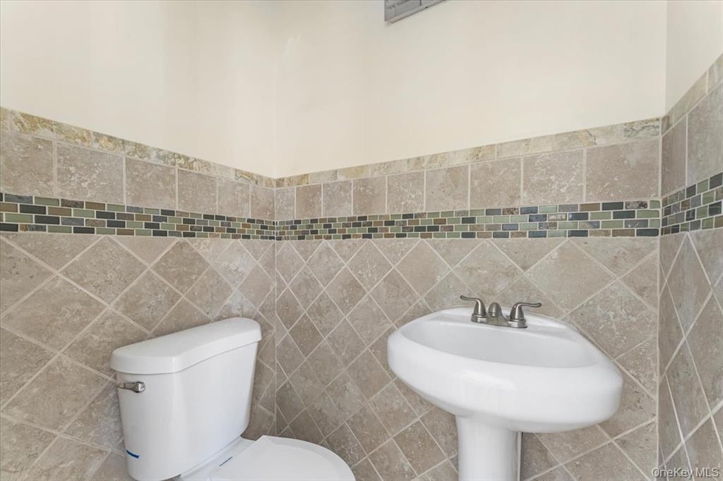 #8 photo, 4216 Wickham Avenue, Bronx , NY 10466