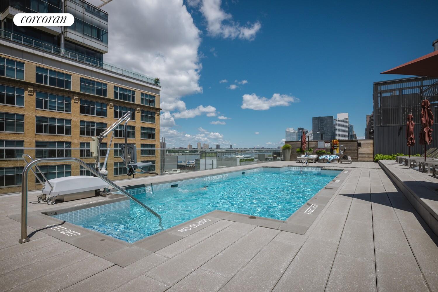 #10 photo, New York City, マンハッタン Hells Kitchen , NY 10036