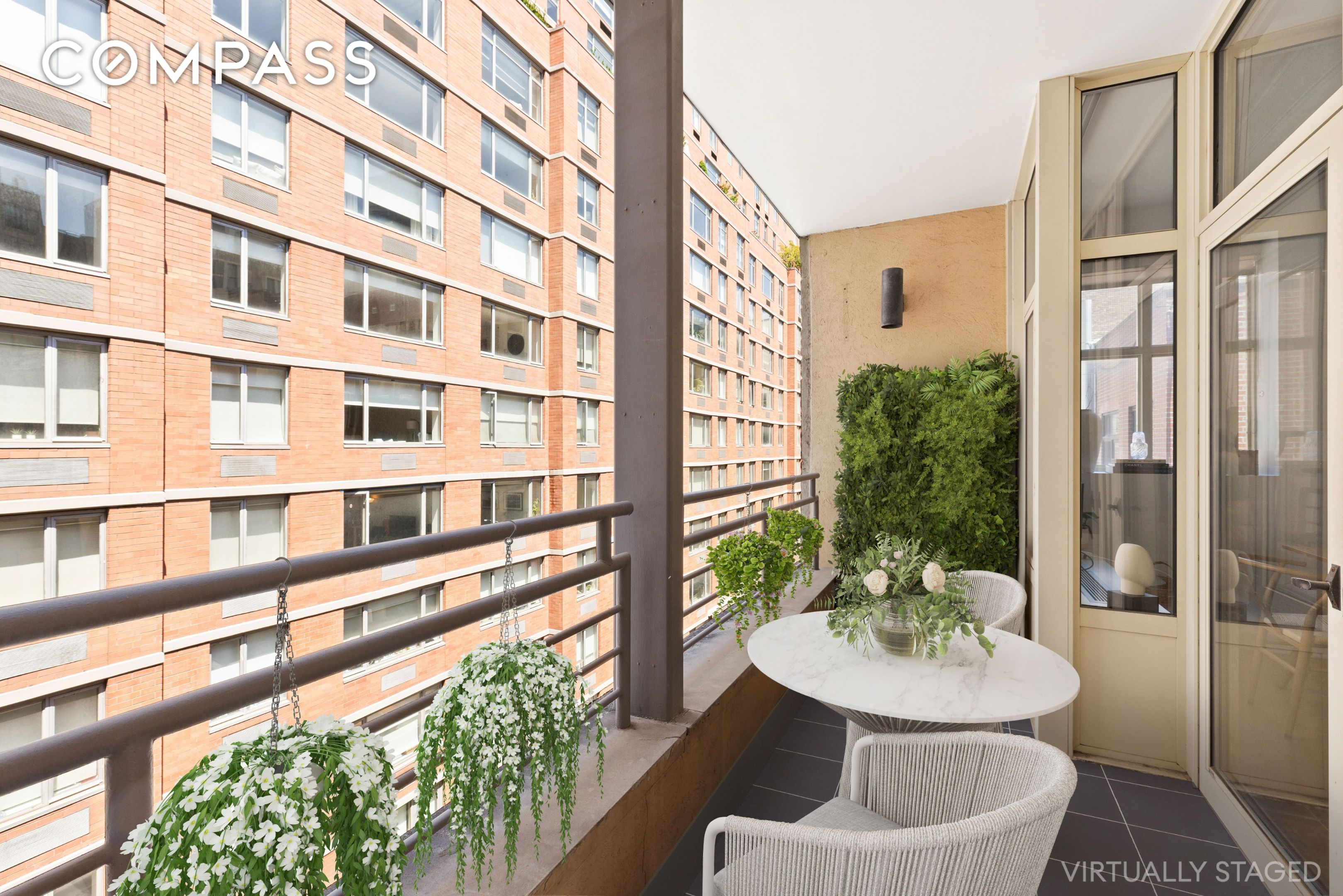 #7 photo, 129 W 20th Street, Chelsea , NY 10011