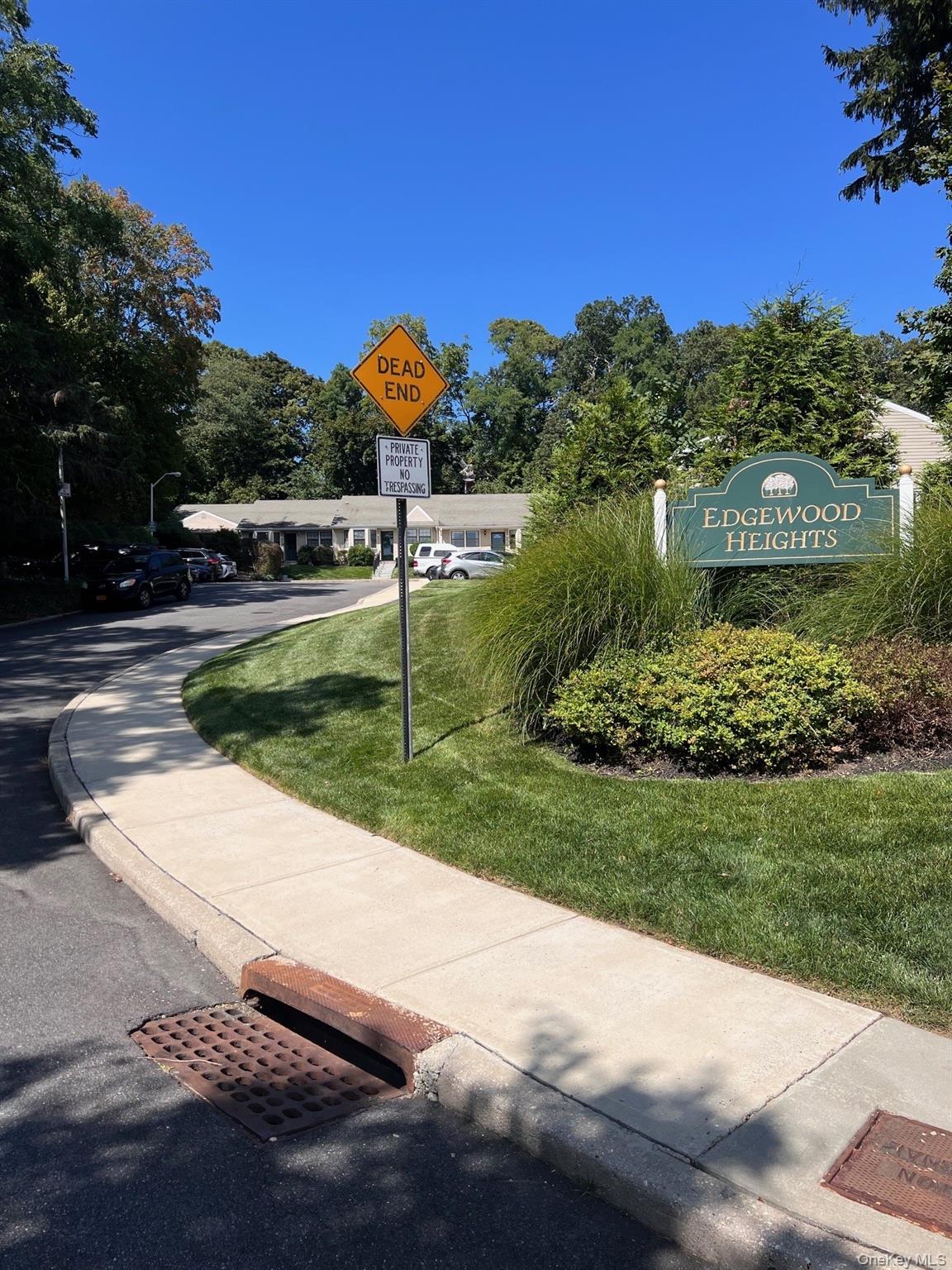 #12 photo, 7 Patriot Court, サフォーク郡 Huntington , NY 11743