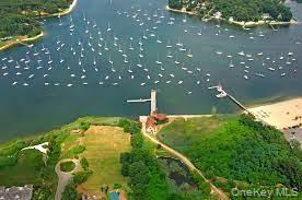 #17 photo, 7 Patriot Court, サフォーク郡 Huntington , NY 11743